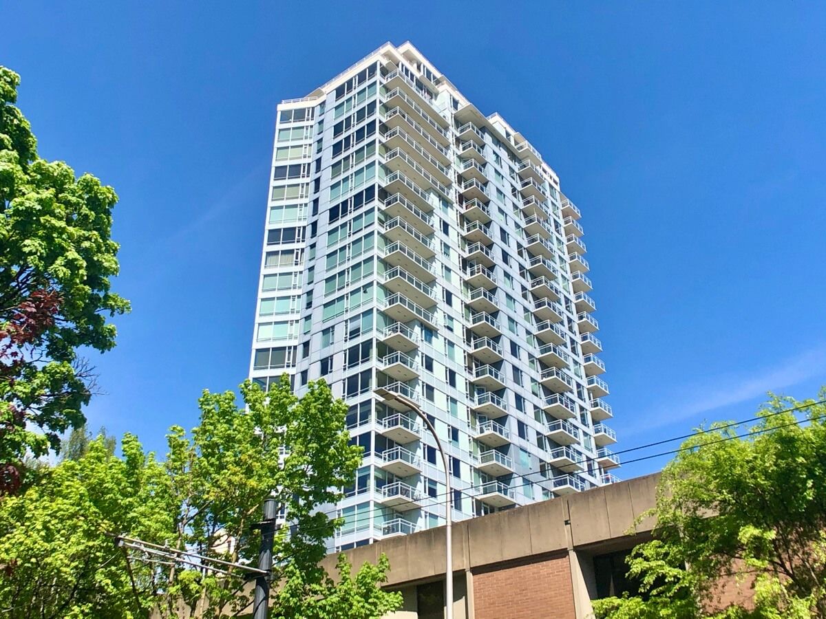 Benson Tower condos in Portland