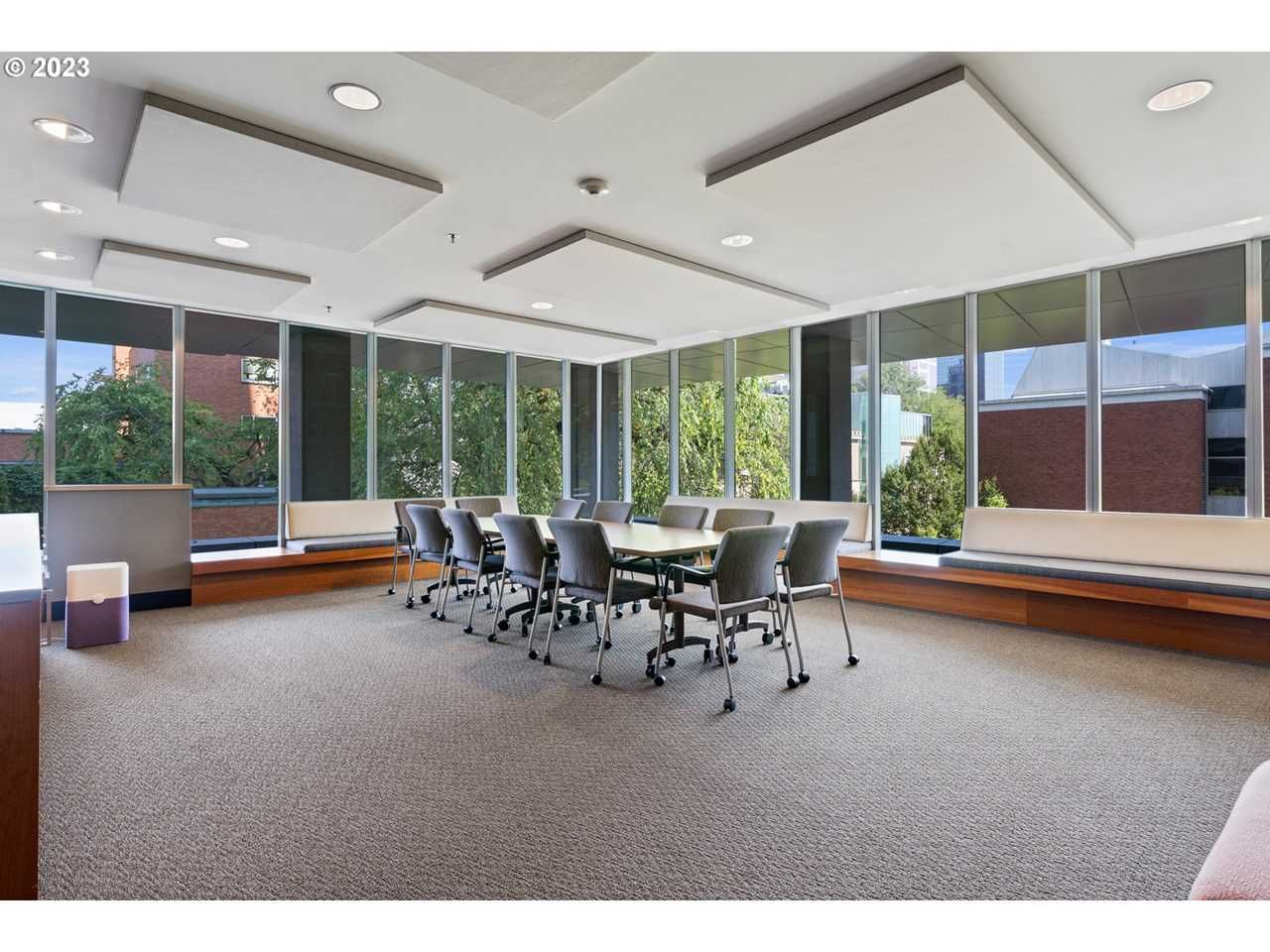 Eliot Tower common area