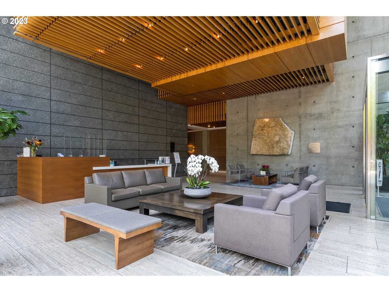 Eliot Tower common area